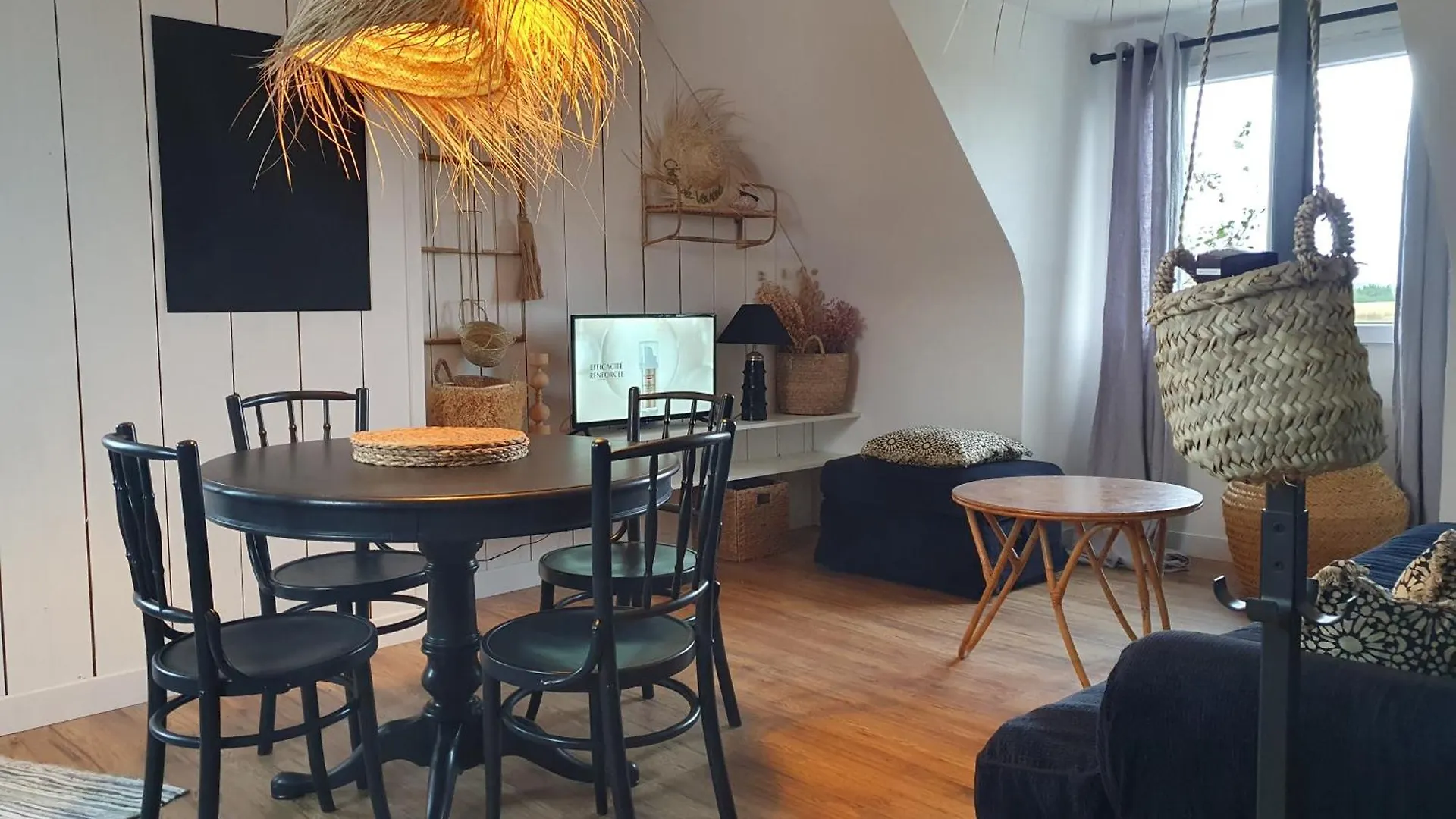 Chez La Voisine Apartamento La Bouillie